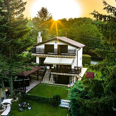 Къща за гости Вила Теkето I Family Guest House Villa Teketo Nikolovo Экстерьер фото